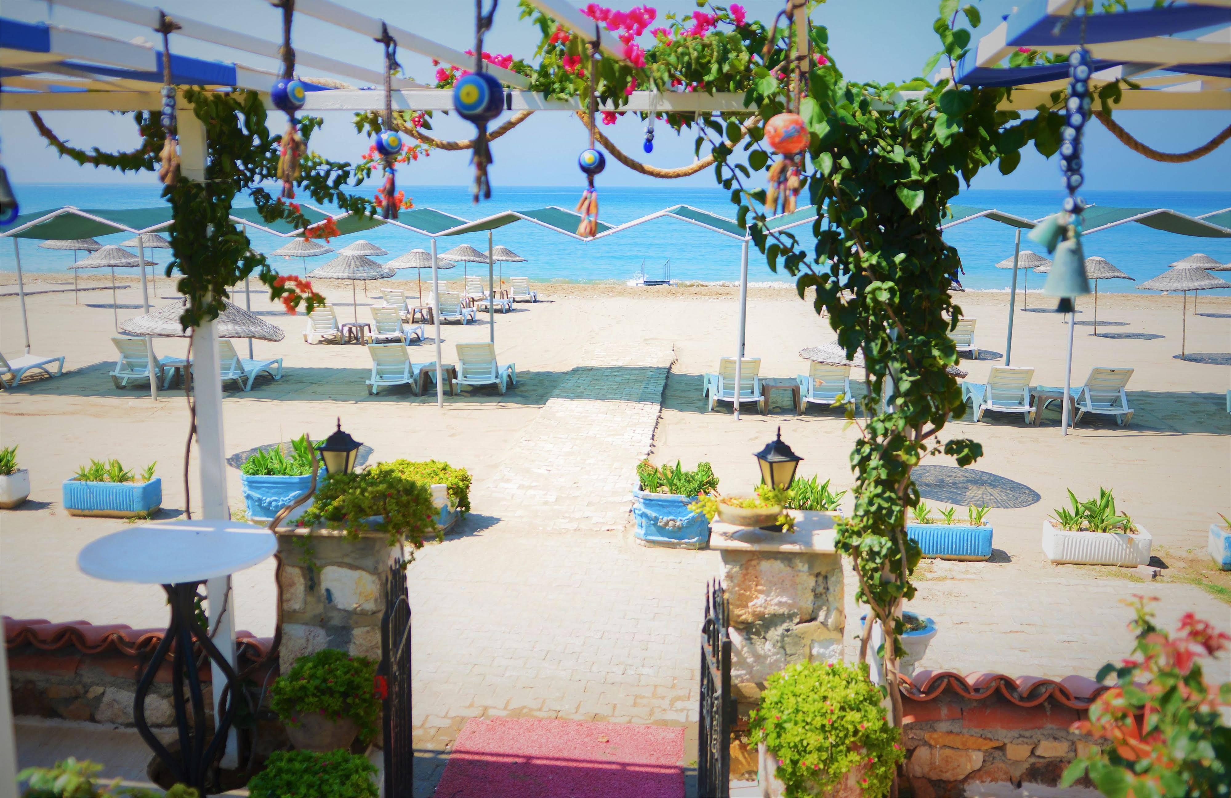 Gumuldur Mavi Deniz Hotel Extérieur photo