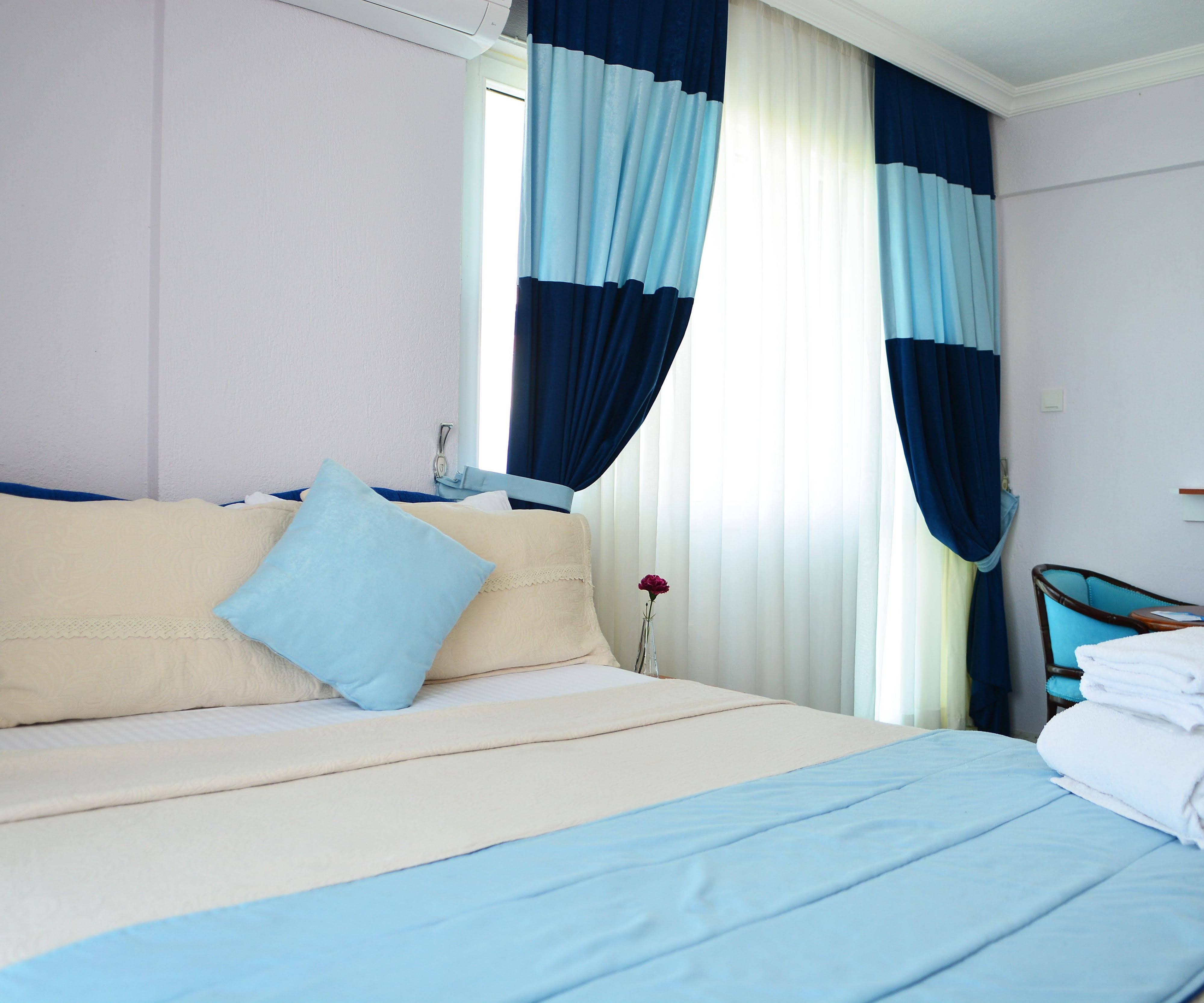 Gumuldur Mavi Deniz Hotel Extérieur photo