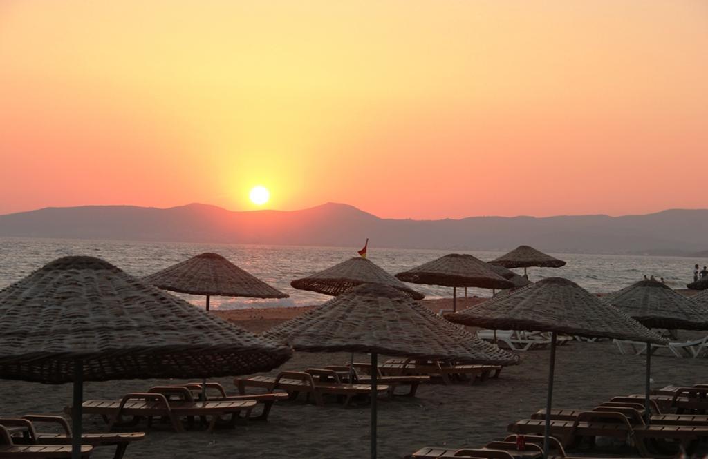 Gumuldur Mavi Deniz Hotel Extérieur photo