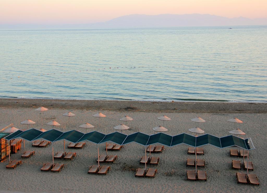 Gumuldur Mavi Deniz Hotel Extérieur photo